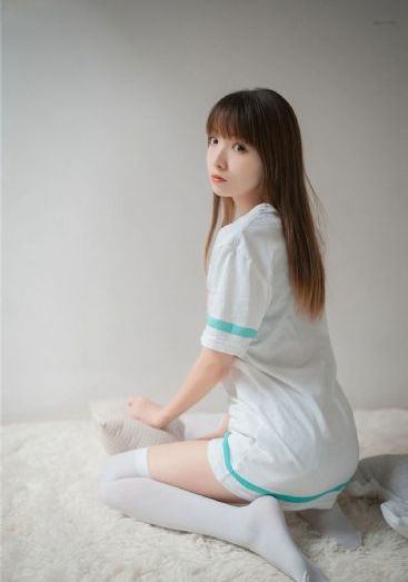 年轻女教师高潮_BD国语高清在线观看