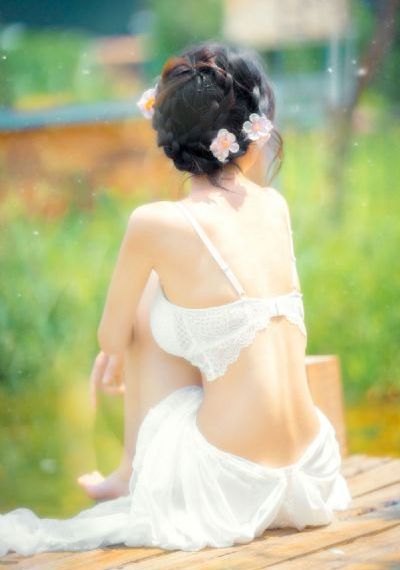 狼人伊人影院_蓝光在线手机播放