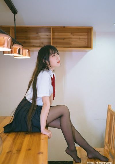 盖亚奥特曼 动漫_老版国语字幕