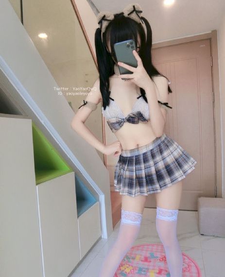《制服诱惑》免费看朱茵_超清高清迅雷在线观看
