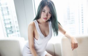 不扣妞的女孩_BD国语HD在线观看