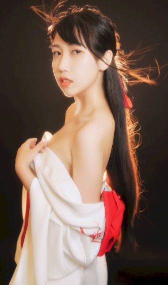 了不起的夫人_BD英语全集在线观看
